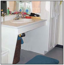 knee space under vanity